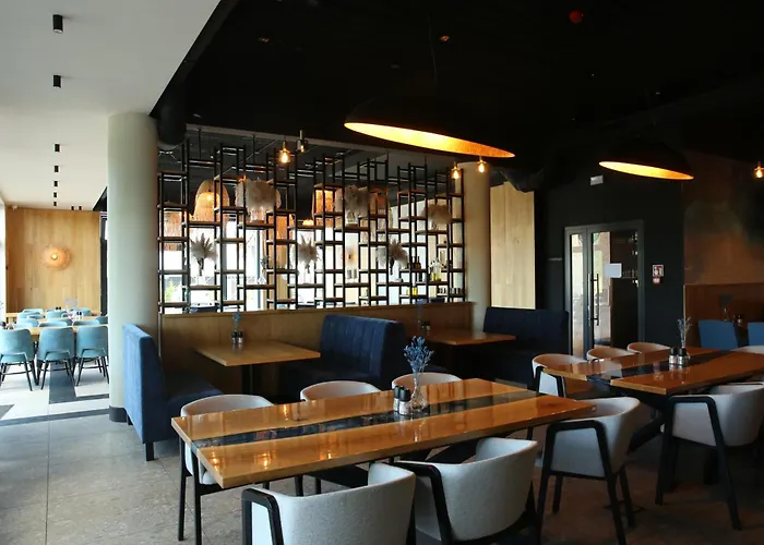 Piaskowa Elegancja F302- Basen Fitness Bawialnia Garaż W Cenie -polanki Aqua - Kołobrzeg